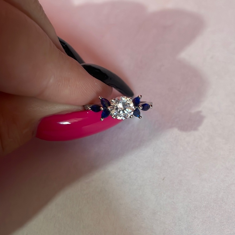 Charmed aroma ring size 7